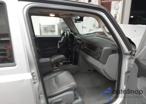 2006 Jeep Commander z USA, uszkodzony, nr VIN 1J8HH48K76C339976